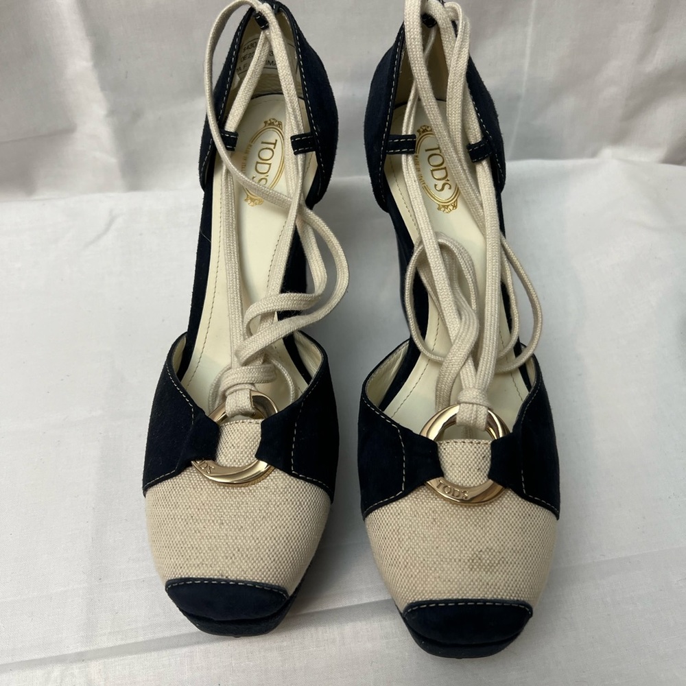 TOD’S wedge sandals